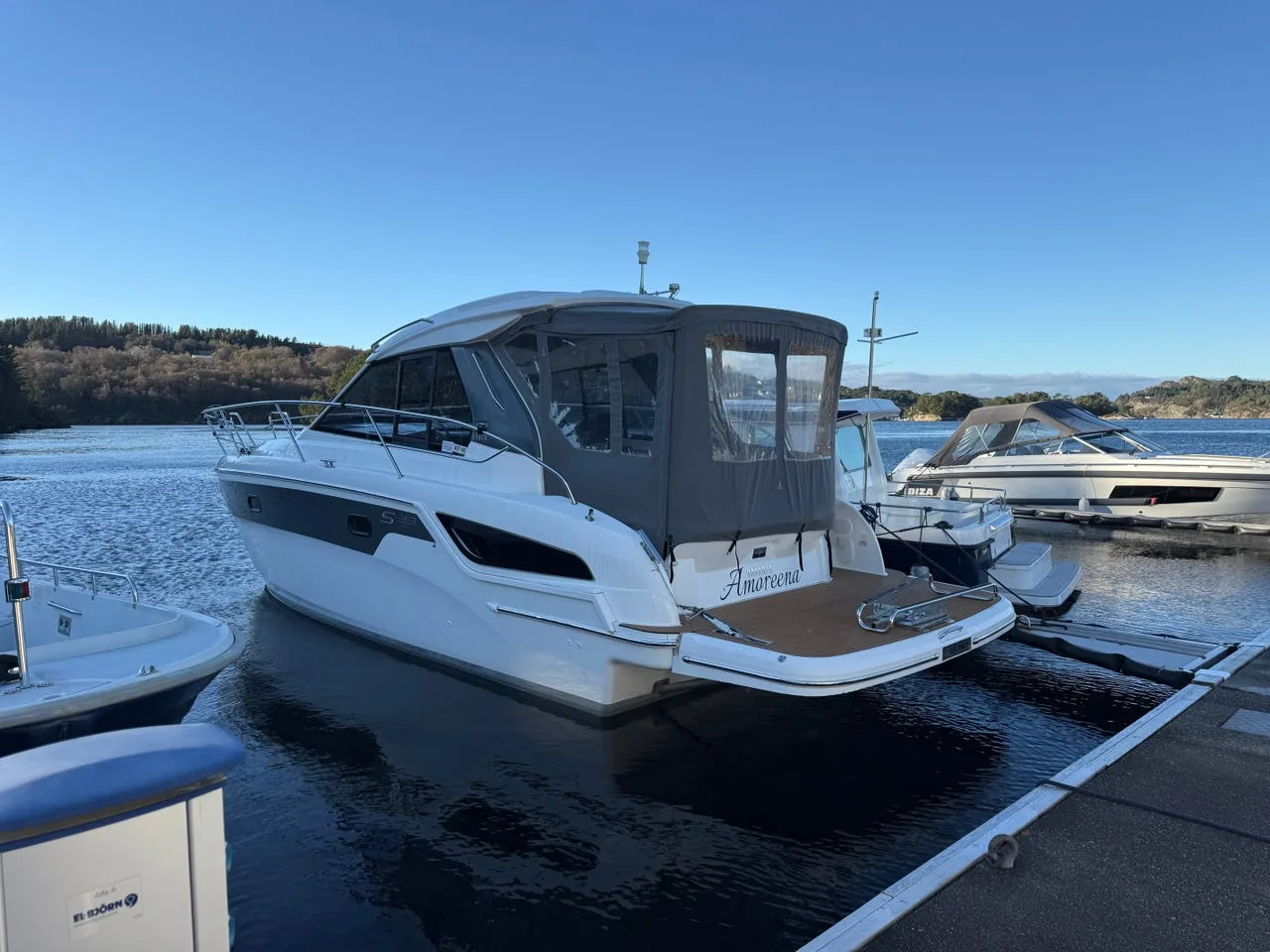 Bavaria S 33 HT